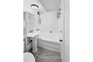 320 E 42nd St, New York City, NY 10017 - Photo 8