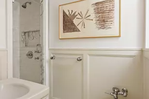 320 E 72nd St, New York City, NY 10021 - Photo 6