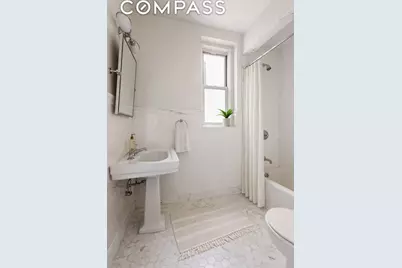 320 E 72nd Street #4C, New York, NY 10021 - Photo 8