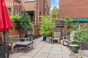 2 Charlton St, New York City, NY 10014 - Photo 12