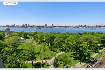 190 Riverside Drive #11C, New York City, NY 10024 - Photo 2