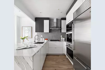 702 Greene Avenue #4, Brooklyn, NY 11221 - Photo 2