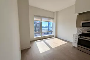 555 10th Ave, New York, NY 10018 - Photo 1