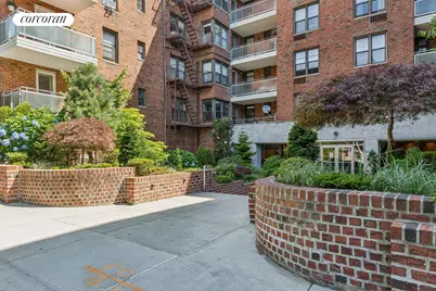 9511 Shore Road #107, New York City, NY 11209 - Photo 10