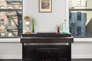 234 W 21st St, New York City, NY 10011 - Photo 12