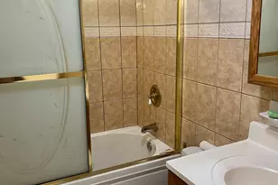 72 Menahan St, New York City, NY 11221 - Photo 18