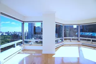 301 W 57th St, New York City, NY 10019 - Photo 1