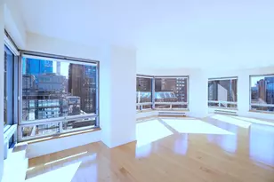 301 W 57th St, New York, NY 10019 - Photo 40