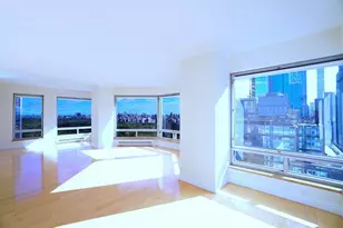 301 W 57th St, New York, NY 10019 - Photo 16