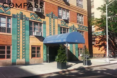 235 E 22nd Street #2R, New York City, NY 10010 - Photo 14