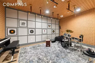 251 W 91st St, New York, NY 10024 - Photo 26