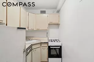330 E 49th St, New York City, NY 10017 - Photo 10
