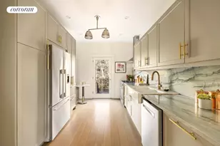 129 Calyer St, New York City, NY 11222 - Photo 2