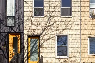 129 Calyer St, New York City, NY 11222 - Photo 12
