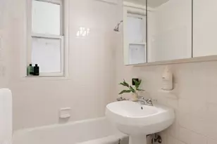 251 W 74th St, New York City, NY 10023 - Photo 6