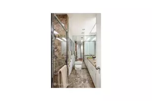 641 5th Ave, New York City, NY 10022 - Photo 14