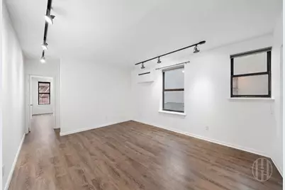 4 W 109th Street #5G, New York City, NY 10025 - Photo 2