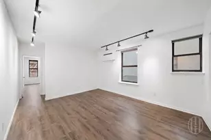 4 W 109th St, New York City, NY 10025 - Photo 2