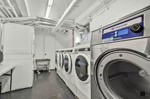 10 E 43rd St, Brooklyn, NY 11203 - Photo 20