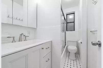 225 E 79th Street #5CD, New York City, NY 10075 - Photo 4
