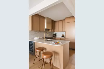 215 Calyer Street #1, New York City, NY 11222 - Photo 4