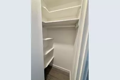 321 E 48th Street #2E, New York City, NY 10017 - Photo 16