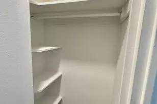 321 E 48th St, New York City, NY 10017 - Photo 10