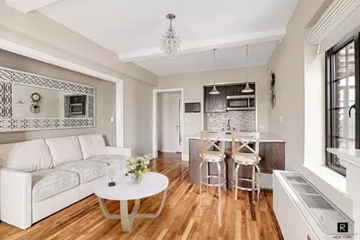 5 Tudor City Place #1427, New York City, NY 10017 - Photo 2