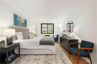 16 W 16th Street #2AS, New York City, NY 10011 - Photo 2