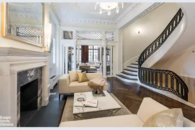 15 W 68th Street, New York City, NY 10023 - Photo 2