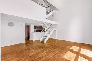 305 2nd Ave, New York City, NY 10003 - Photo 2