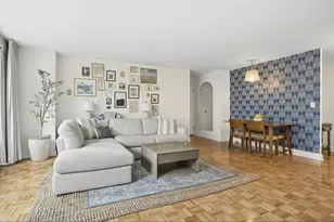 155 W 68th St, New York, NY 10023 - Photo 2