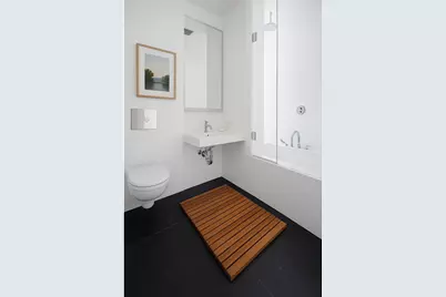 165 Charles Street #22, New York City, NY 10014 - Photo 6