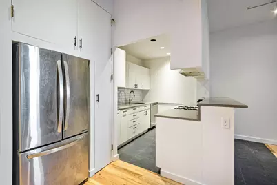 176 Broadway #10C, New York, NY 10038 - Photo 4