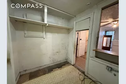 320 W 47th Street #4W, New York, NY 10036 - Photo 6