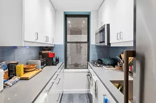 225 W 25th St, New York City, NY 10001 - Photo 6