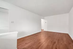 1043 E 101st St, New York City, NY 11236 - Photo 8