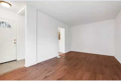 1043 E 101st Street #Entire Building, New York City, NY 11236 - Photo 32