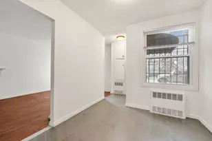1043 E 101st St, New York City, NY 11236 - Photo 30