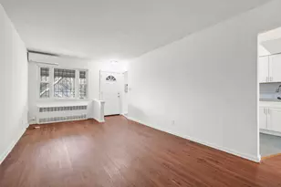 1043 E 101st St, New York City, NY 11236 - Photo 6