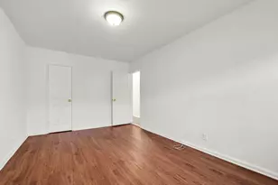 1043 E 101st St, New York City, NY 11236 - Photo 38