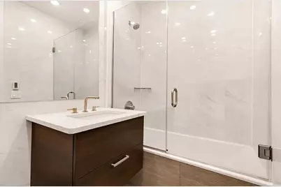 11-35 45th Avenue #3H, Long Island City, NY 11101 - Photo 4