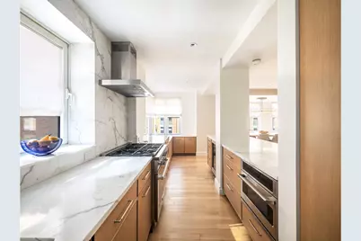 440 E 56th Street #9BC, New York City, NY 10022 - Photo 4