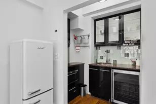 25 Tudor City Pl, New York City, NY 10017 - Photo 8
