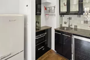 25 Tudor City Pl, New York City, NY 10017 - Photo 10