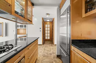 300 Rector Pl, New York City, NY 10280 - Photo 6
