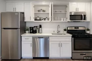 45 W 81st St, New York City, NY 10024 - Photo 4