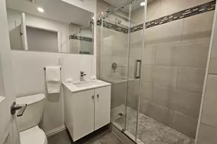 45 W 81st St, New York City, NY 10024 - Photo 4