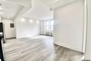 45 W 81st St, New York City, NY 10024 - Photo 2