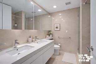 301 E 61st St, New York City, NY 10065 - Photo 4